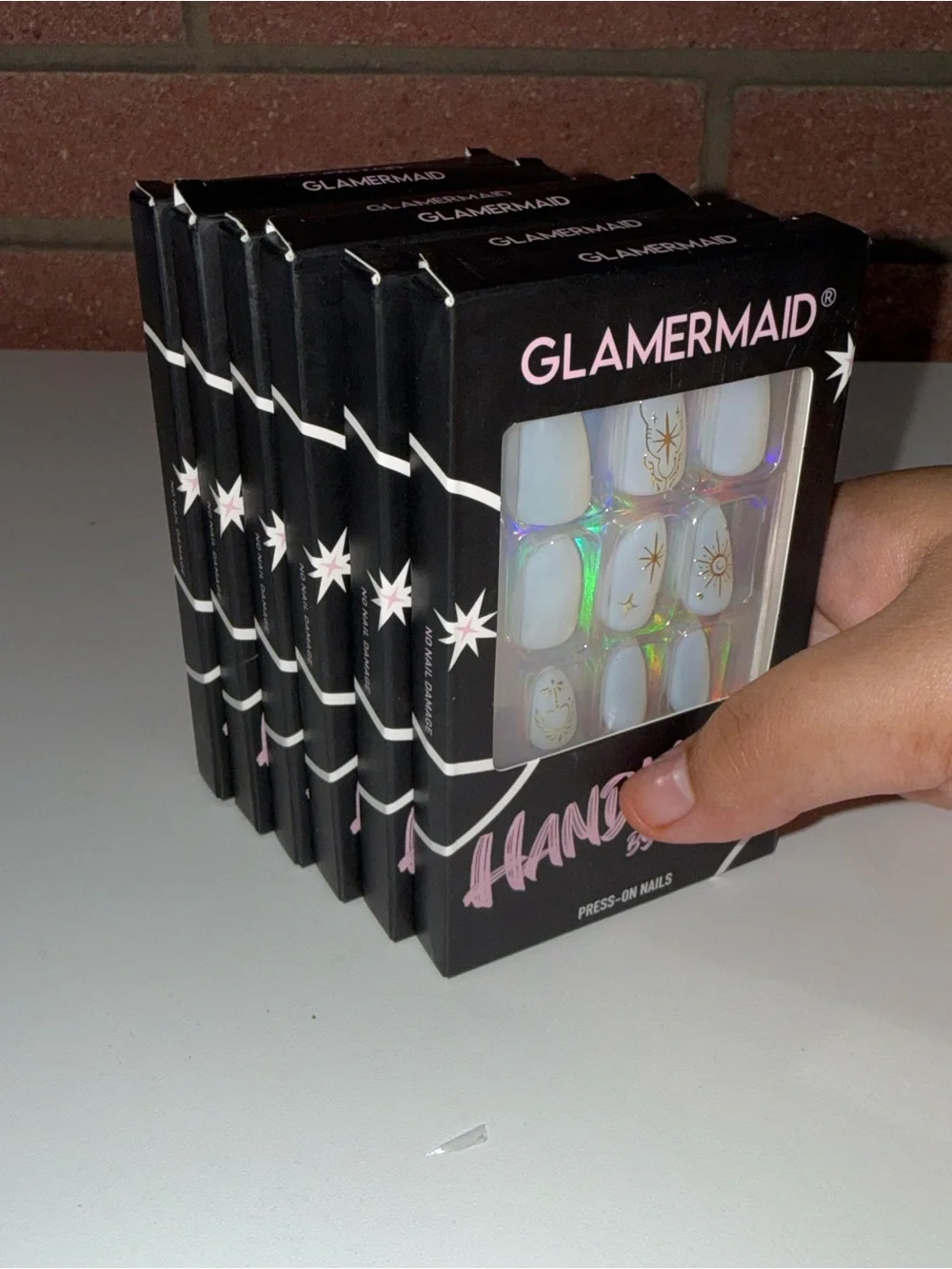 Glamermaid White & Gold Star Press-On Nails - Pack of 6